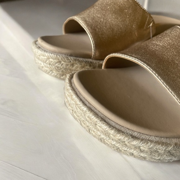 AEBO Metallic Gold Solstice Slide NWT Braided Jute Platform Wedge Women’… - Picture 13 of 13